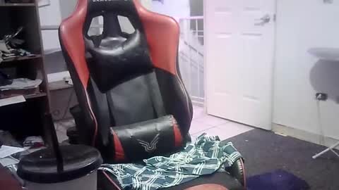 Snapshot of walo_77 chatting on March 22, 2026, 5:33 am walo_77 online show from March 22, 2026, 5:33 am