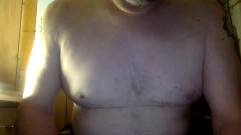 Snapshot of waltbkk chatting on December 23, 2024, 3:23 pm Walter online show from December 23, 2024, 3:23 pm