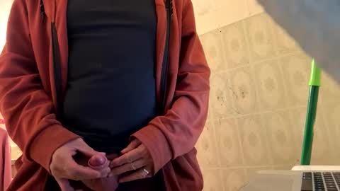 Snapshot of waltbkk chatting on November 3, 2025, 11:11 am Walter online show from November 3, 2025, 11:11 am