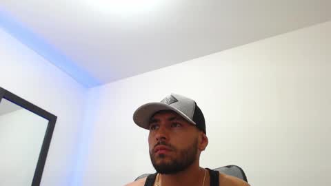 Snapshot of walter_brownn01 chatting on January 20, 2025, 7:04 pm WALTER BROWN  online show from January 20, 2025, 7:04 pm