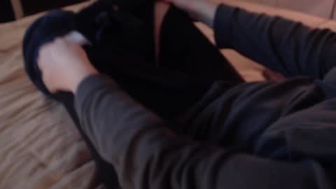 I love the ol in-n-out  online show from December 27, 2024, 4:04 am