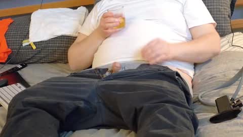 I love the ol in-n-out  online show from February 15, 2026, 2:41 am