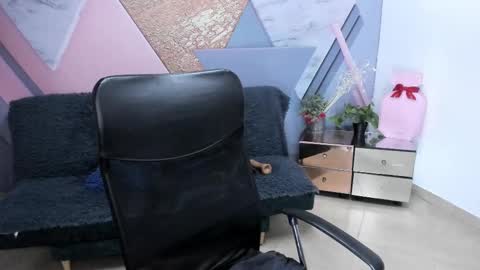 wanda online show from February 11, 2025, 1:41 am