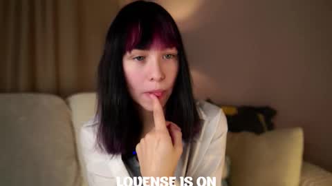 Betti online show from October 3, 2025, 10:45 am