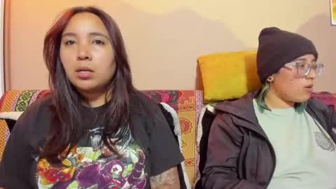 Snapshot of waningrosee chatting on September 23, 2025, 12:35 am Waningrose  Lu online show from September 23, 2025, 12:35 am