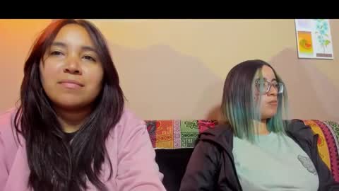 Snapshot of waningrosee chatting on September 23, 2025, 9:40 pm Waningrose  Lu online show from September 23, 2025, 9:40 pm