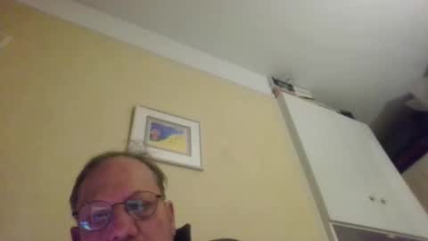 Tibo Love online show from February 1, 2026, 9:02 pm