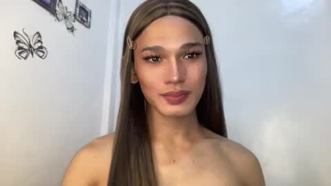 LIZA online show from May 22, 2026, 12:22 pm
