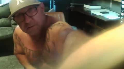 Snapshot of wantitbutyoucanthaveit chatting on February 3, 2026, 4:01 pm inittogetitin online show from February 3, 2026, 4:01 pm