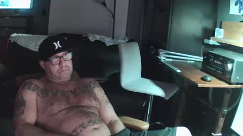 Snapshot of wantitbutyoucanthaveit chatting on February 11, 2026, 12:43 pm inittogetitin online show from February 11, 2026, 12:43 pm