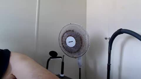 Snapshot of wantsum2night chatting on January 5, 2025, 12:52 am wants online show from January 5, 2025, 12:52 am