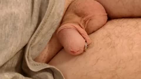 Snapshot of wantsum2night chatting on November 18, 2025, 12:49 am wants online show from November 18, 2025, 12:49 am