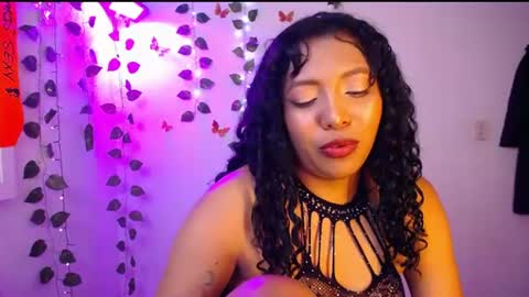 Snapshot of warisgoddes chatting on June 11, 2026, 9:02 pm EMILY online show from June 11, 2026, 9:02 pm