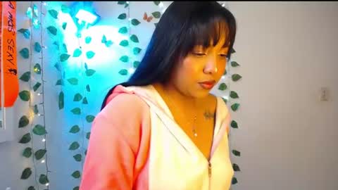 Snapshot of warisgoddes chatting on June 14, 2026, 4:25 am EMILY online show from June 14, 2026, 4:25 am