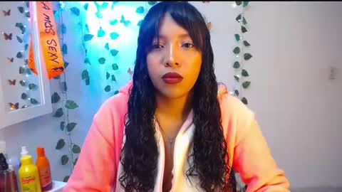 Snapshot of warisgoddes chatting on July 16, 2026, 10:32 am EMILY online show from July 16, 2026, 10:32 am