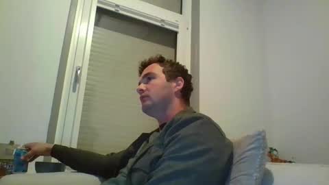 warr111 online show from May 17, 2026, 6:26 pm