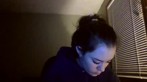 wasiancutie online show from May 22, 2026, 1:13 am