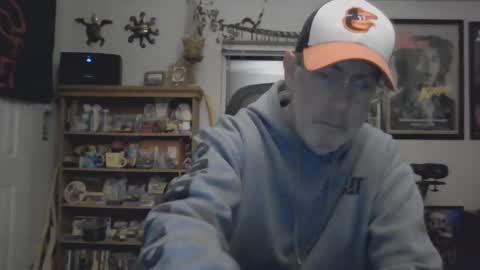 Snapshot of waterfire420 chatting on February 5, 2025, 1:04 am waterfire420 online show from February 5, 2025, 1:04 am