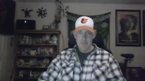 Snapshot of waterfire420 chatting on February 11, 2025, 4:44 am waterfire420 online show from February 11, 2025, 4:44 am