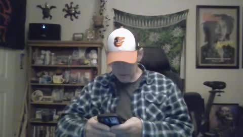 Snapshot of waterfire420 chatting on February 15, 2025, 2:15 am waterfire420 online show from February 15, 2025, 2:15 am