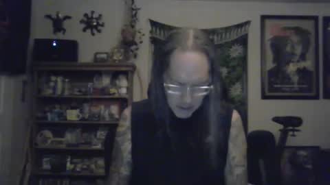 Snapshot of waterfire420 chatting on February 19, 2025, 1:40 am waterfire420 online show from February 19, 2025, 1:40 am