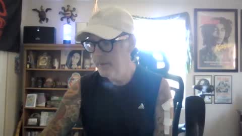 Snapshot of waterfire420 chatting on October 17, 2025, 10:23 pm waterfire420 online show from October 17, 2025, 10:23 pm