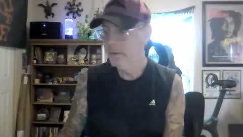 Snapshot of waterfire420 chatting on February 17, 2026, 9:32 pm waterfire420 online show from February 17, 2026, 9:32 pm