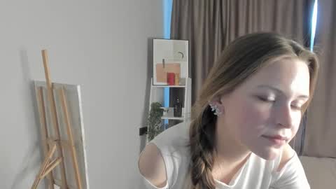 Lola online show from February 23, 2026, 1:08 pm