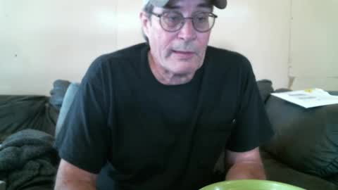 WB Farm online show from October 7, 2025, 5:54 pm