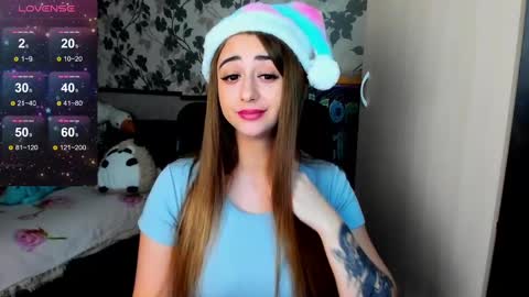 Snapshot of weakness4u chatting on December 27, 2024, 2:47 am Maya online show from December 27, 2024, 2:47 am