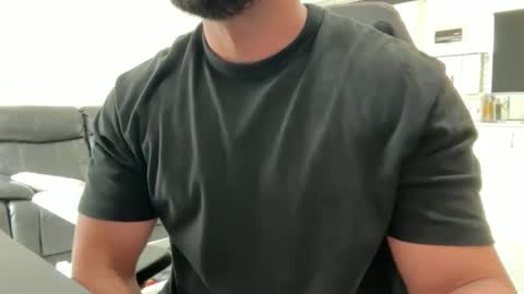 Weapon X online show from January 11, 2026, 10:26 pm