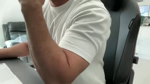 Weapon X online show from April 12, 2026, 11:21 pm