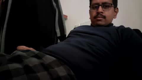 Snapshot of wearcondom chatting on February 17, 2026, 5:59 am sexyguy online show from February 17, 2026, 5:59 am