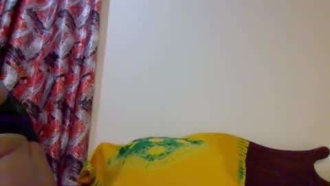 weaverbird25 online show from March 24, 2026, 7:19 pm