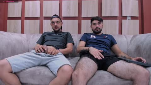 Jhonny Dick  his neighbors. online show from December 4, 2024, 1:42 pm