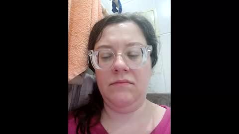 Marina online show from October 5, 2025, 11:35 pm