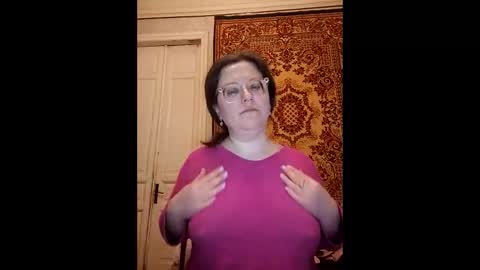 Snapshot of webgirl2 chatting on April 25, 2026, 9:45 pm Marina online show from April 25, 2026, 9:45 pm
