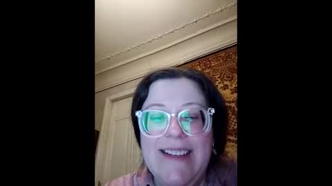 Snapshot of webgirl2 chatting on May 3, 2026, 8:37 pm Marina online show from May 3, 2026, 8:37 pm