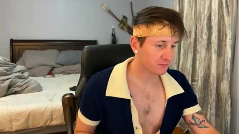 Snapshot of webslingxxxx chatting on January 25, 2025, 12:27 am webslingxxxx online show from January 25, 2025, 12:27 am