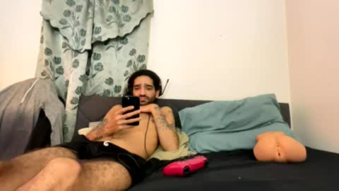 ShootingWebs online show from July 20, 2026, 4:38 am