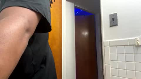 Snapshot of wedashit chatting on March 4, 2026, 2:34 pm WeDaShit Come Vibe with me . online show from March 4, 2026, 2:34 pm