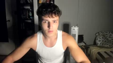 wee_willy_winky online show from July 12, 2026, 12:23 am