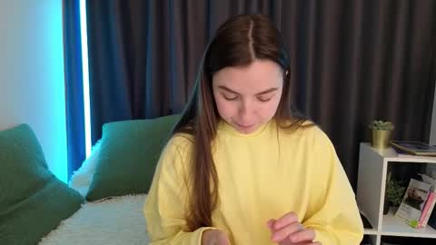 Weird Bird online show from March 12, 2026, 3:23 am