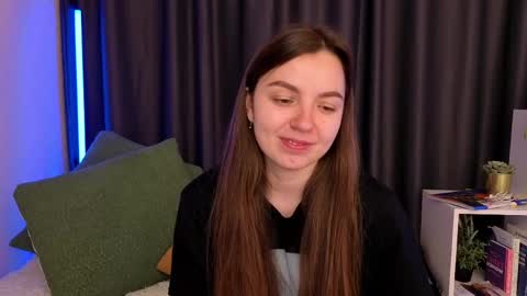 Weird Bird online show from April 20, 2026, 4:04 am