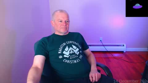 Snapshot of weird_chris chatting on December 14, 2024, 5:58 pm Chris online show from December 14, 2024, 5:58 pm