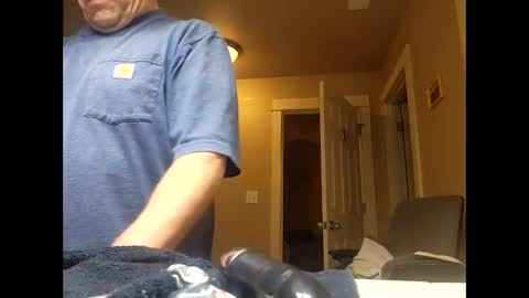 Snapshot of welderod chatting on December 22, 2025, 3:36 am welderod online show from December 22, 2025, 3:36 am