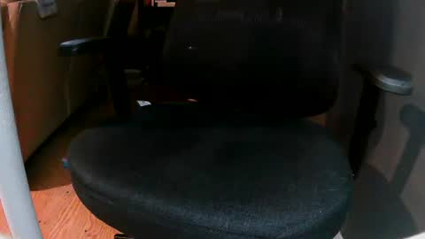Snapshot of wellandwelland chatting on July 9, 2026, 1:37 pm wellandwelland online show from July 9, 2026, 1:37 pm