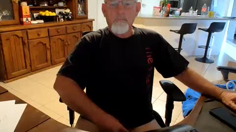 Wellhelloo online show from June 9, 2026, 5:52 am