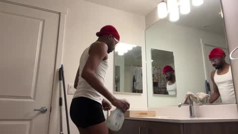 Snapshot of wellpackaged_ chatting on January 30, 2025, 1:44 am Langston online show from January 30, 2025, 1:44 am