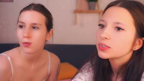 Nora online show from November 23, 2025, 7:35 pm